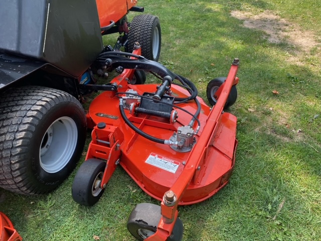 2011 R311T Diesel 4WD Wide Area Mower - Jacobsen - Image 11