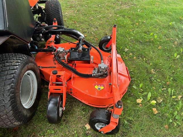 2015 R311-T Diesel 4WD Wide Area Mower - Jacobsen - Image 4