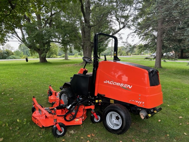 2015 R311-T Diesel 4WD Wide Area Mower - Jacobsen - Image 7