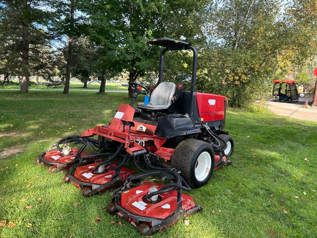 2006 Groundsmaster 4500 Diesel 4WD Contouring Mower - Toro