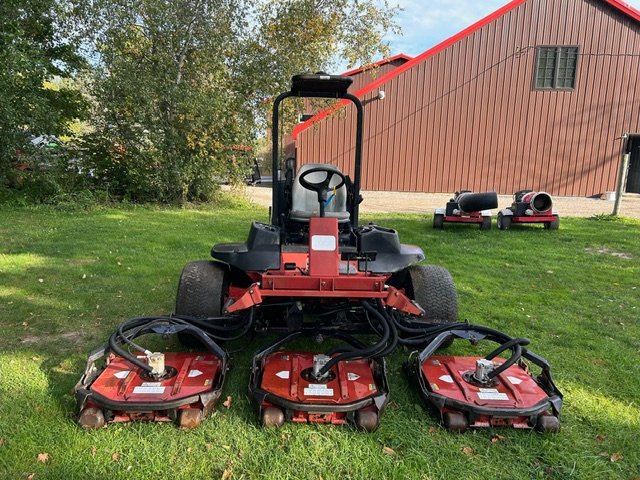 2006 Groundsmaster 4500 Diesel 4WD Contouring Mower - Toro - Image 8