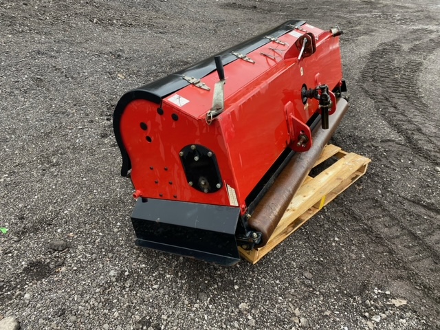 Procore 880 PTO Driven Aerator - Toro