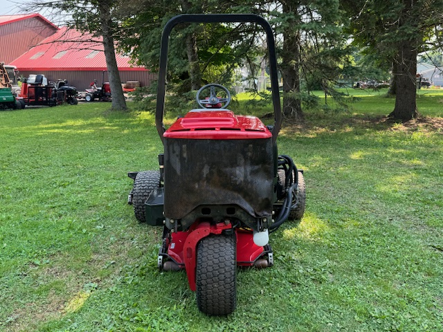 2009 Groundsmaster 3505 Diesel 2WD Contouring Rotary Mower - Toro - Image 4