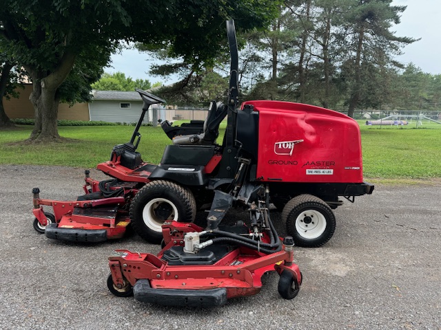 2017 Groundsmaster 4000 Diesel 4WD Wide Area Mower - Toro - Image 2