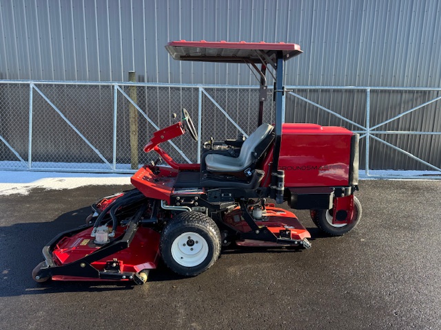2014 Groundsmaster 3505 Diesel 2WD Contouring Rotary Mower - Toro - Image 2