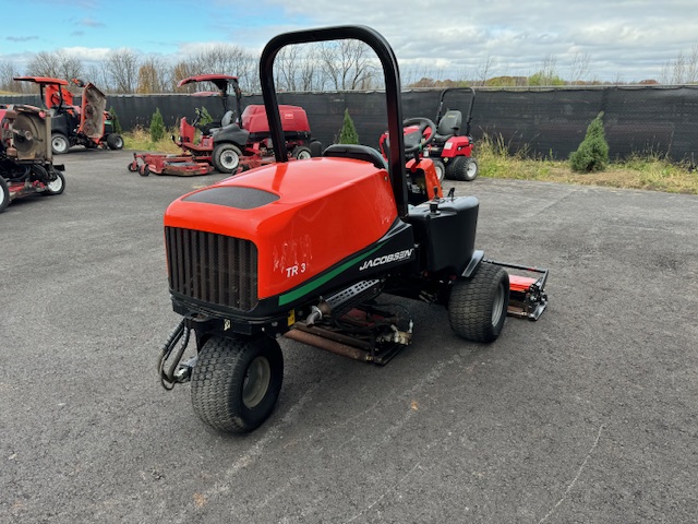 2010 TR-3 3WD Diesel Trim Mower - Jacobsen - Image 4