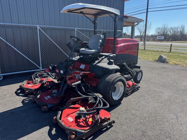 2013 Groundsmaster 4500 Diesel 4WD Contouring Mower - Toro