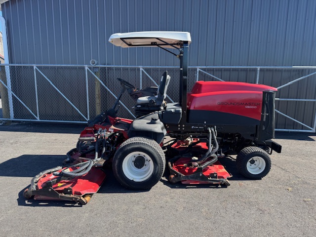 2013 Groundsmaster 4500 Diesel 4WD Contouring Mower - Toro - Image 3