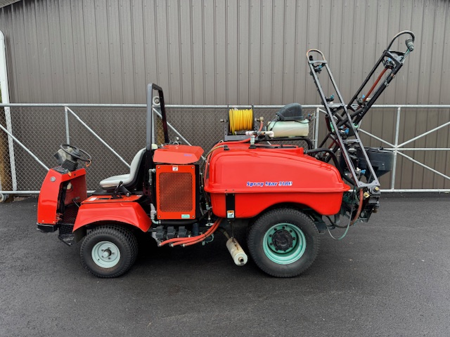 2016 Spray Star 3180 Diesel Turf and Field Sprayer - smithco - Image 3