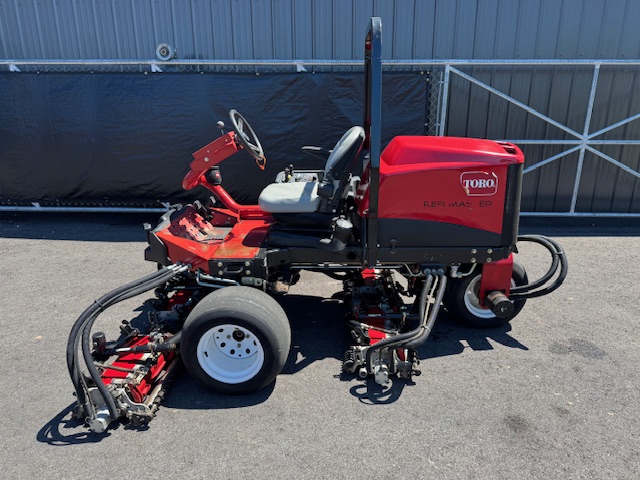 2014 Reelmaster 3550 Diesel 3WD Reel Mower - Toro - Image 3
