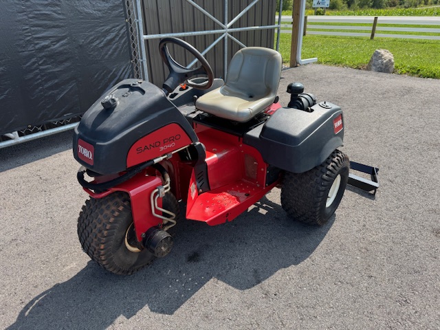 2013 Sand Pro 3040 3WD Bunker and Field Rake - Toro