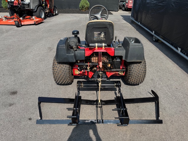 2013 Sand Pro 3040 3WD Bunker and Field Rake - Toro - Image 4