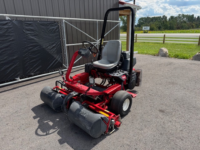 2012 Greensmaster 3150 Gas 2WD Greensmower - Toro