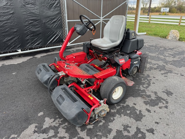 2011 Greensmaster 3150 Gas 2WD Greensmower - Toro