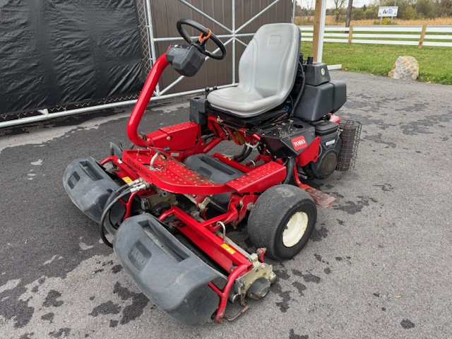 2010 Greensmaster 3150 Gas 2WD Greensmower - Toro