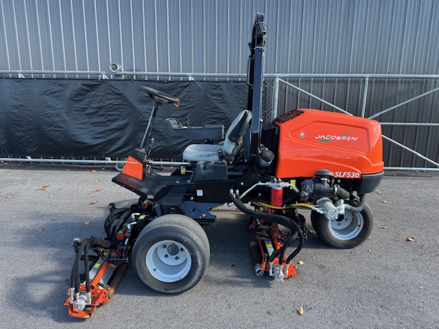 2020 SLF 530 Diesel 3WD Fairway Mower - Jacobsen - Image 2