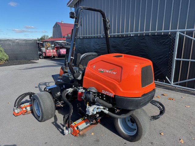 2020 SLF 530 Diesel 3WD Fairway Mower - Jacobsen - Image 3
