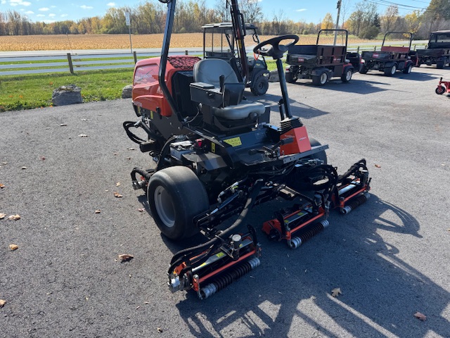 2020 SLF 530 Diesel 3WD Fairway Mower - Jacobsen - Image 4