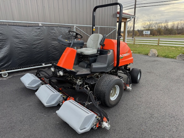 LF 550 Diesel 4WD Fairway Mower - Jacobsen