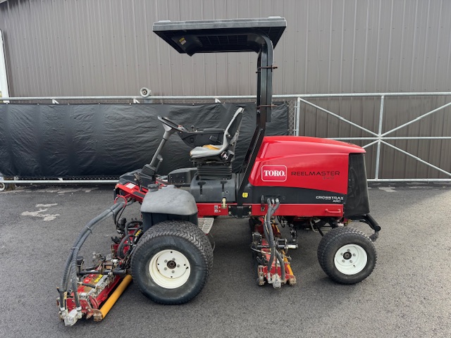 2007 Reelmaster 5410 Diesel 4WD Fairway Reel Mower - Toro - Image 2