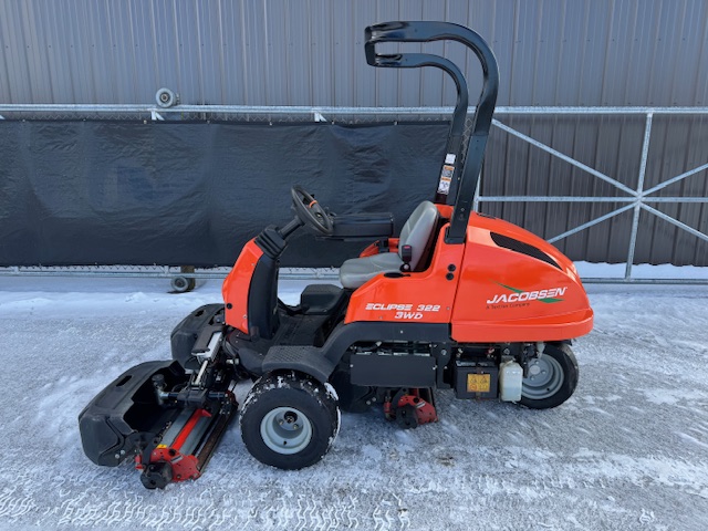 2020 Eclipse 322 Hydraulic-Free 3WD Diesel Riding Greens Mower - Jacobsen - Image 3
