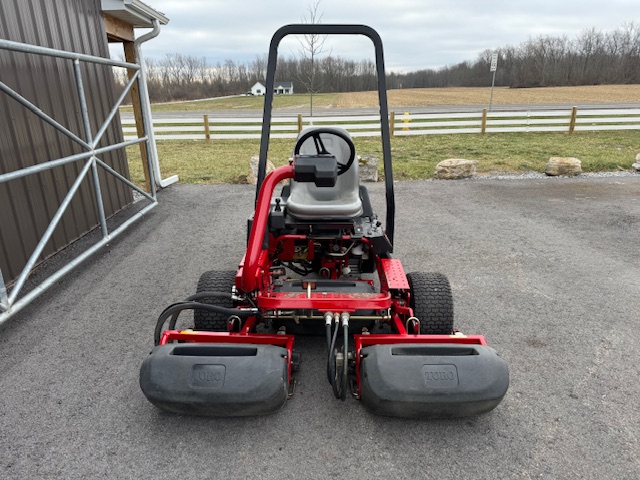 2014 Greensmaster 3150 Gas 2WD Greensmower - Toro - Image 2