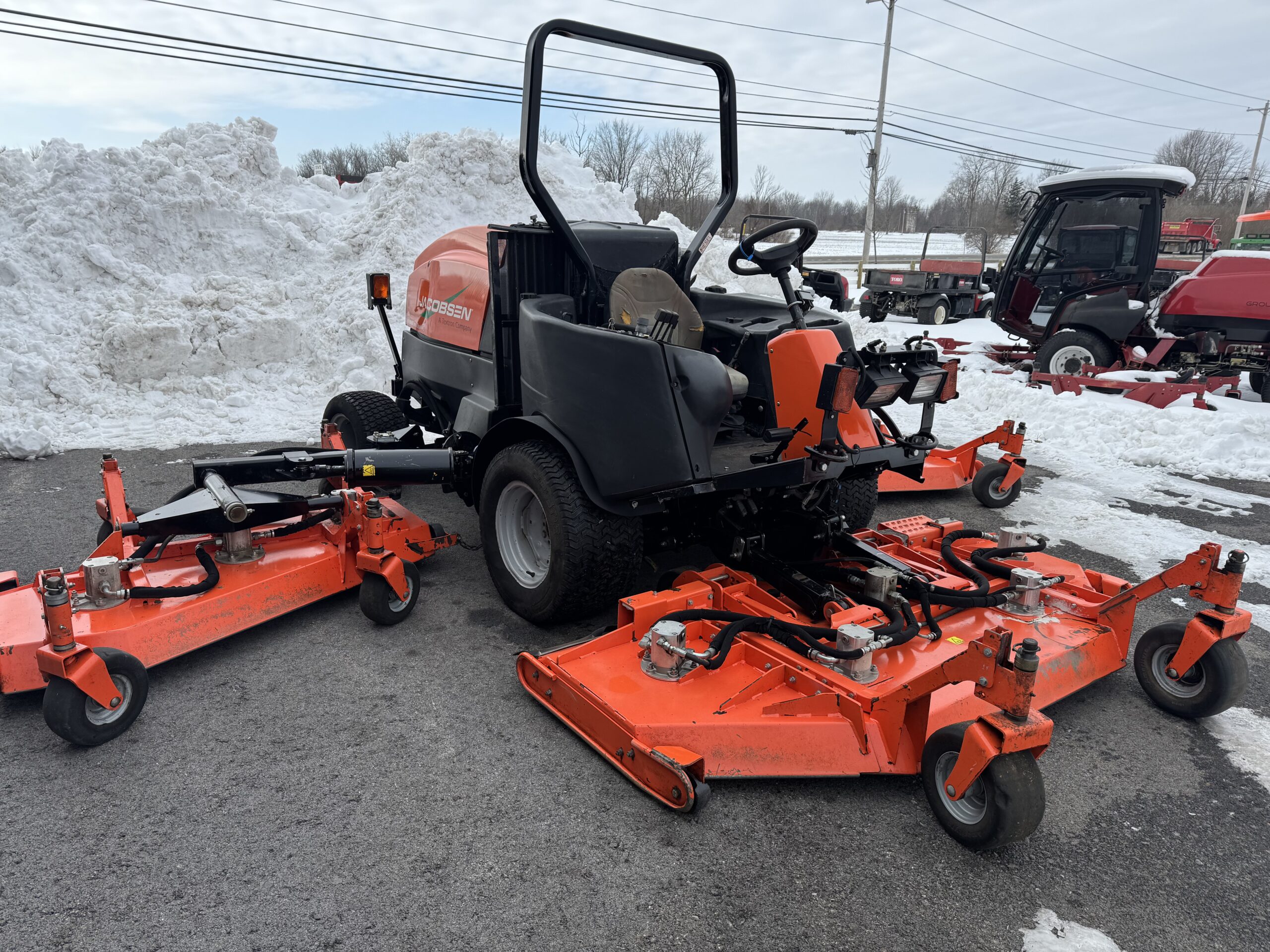 2014 HR9016 Turbo Diesel 4WD Wide Area Mower - Jacobsen - Image 4