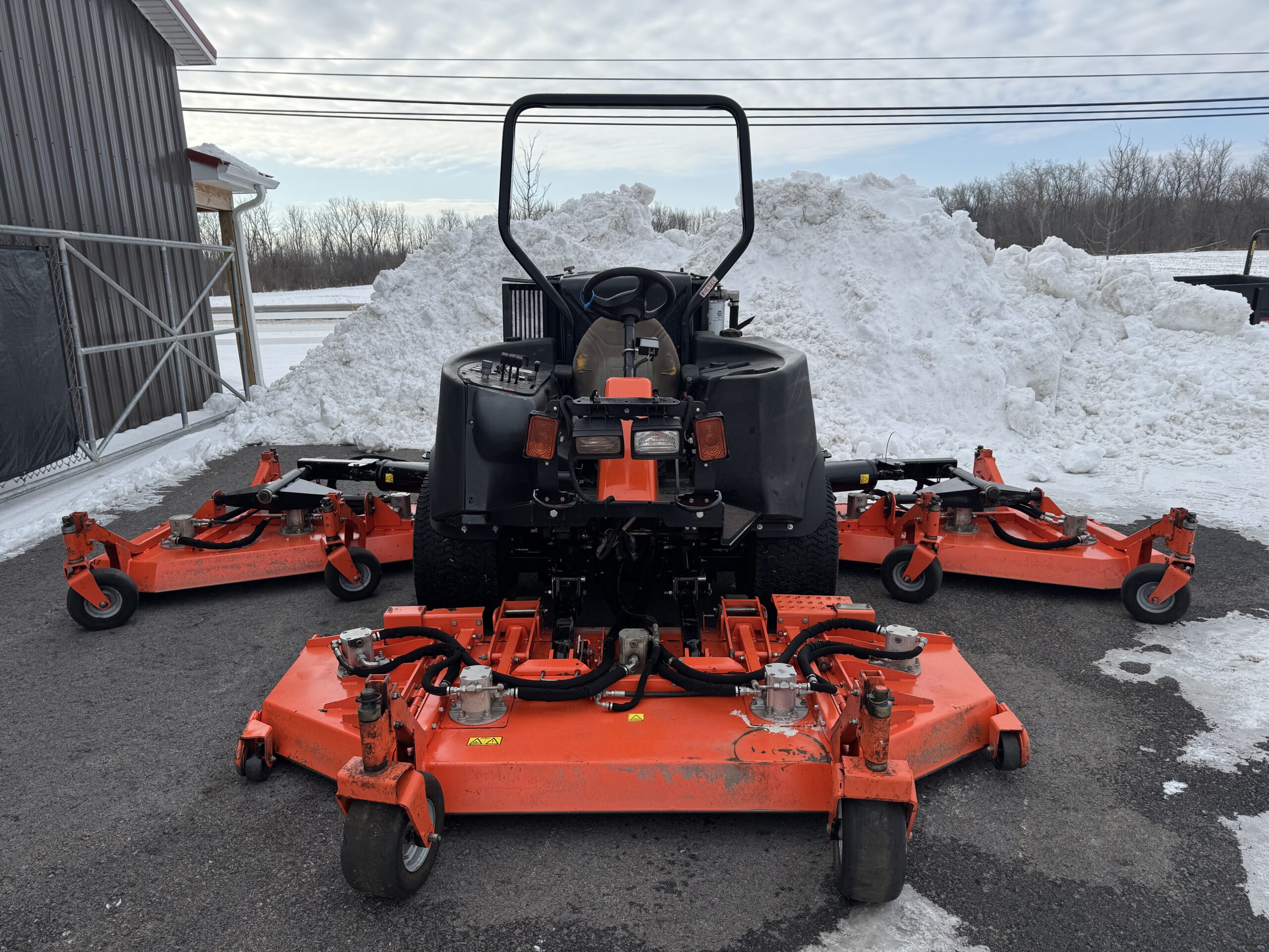2014 HR9016 Turbo Diesel 4WD Wide Area Mower - Jacobsen - Image 5