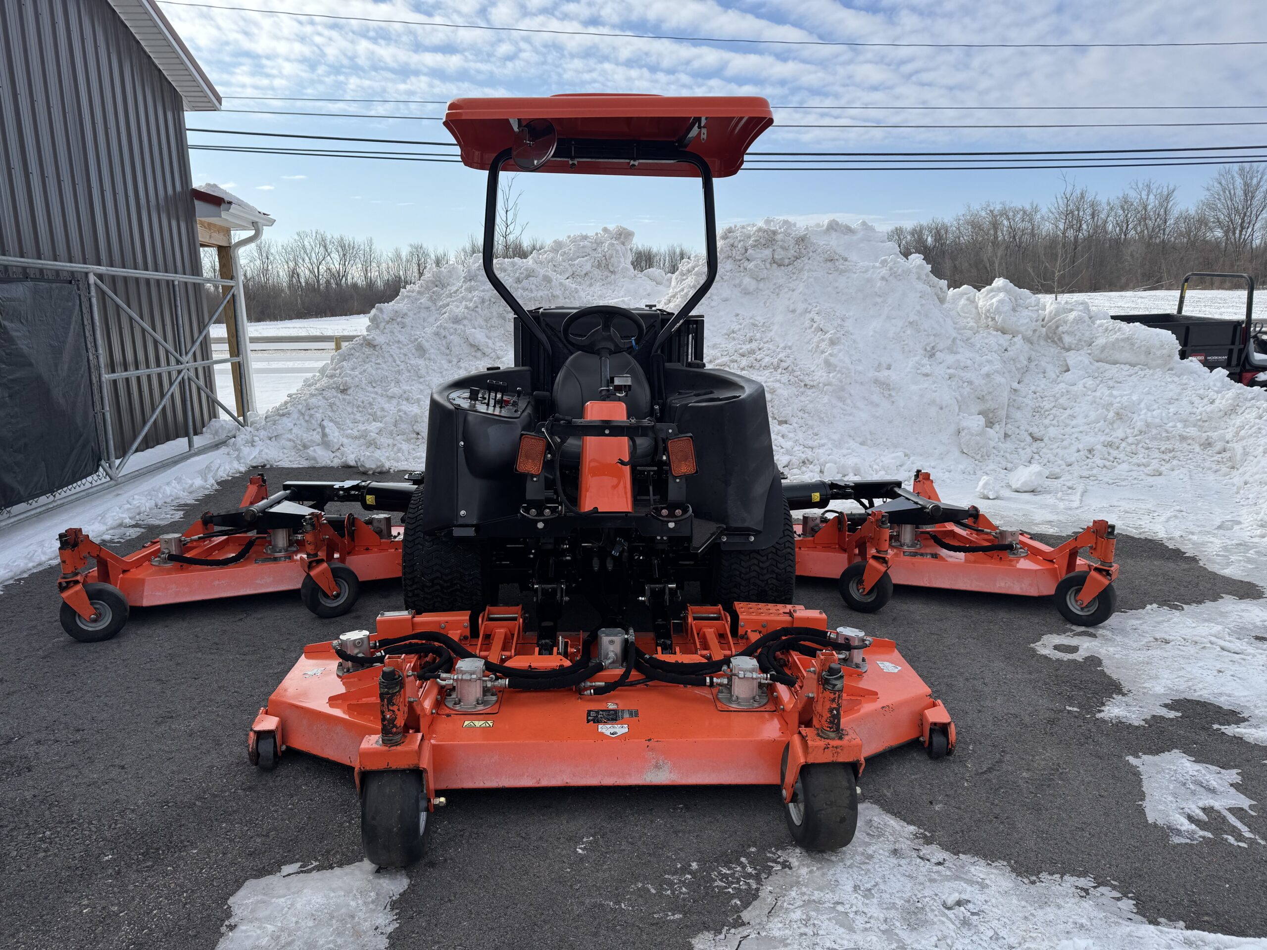 2014 HR9016 Turbo Diesel 4WD Wide Area Mower - Jacobsen - Image 3