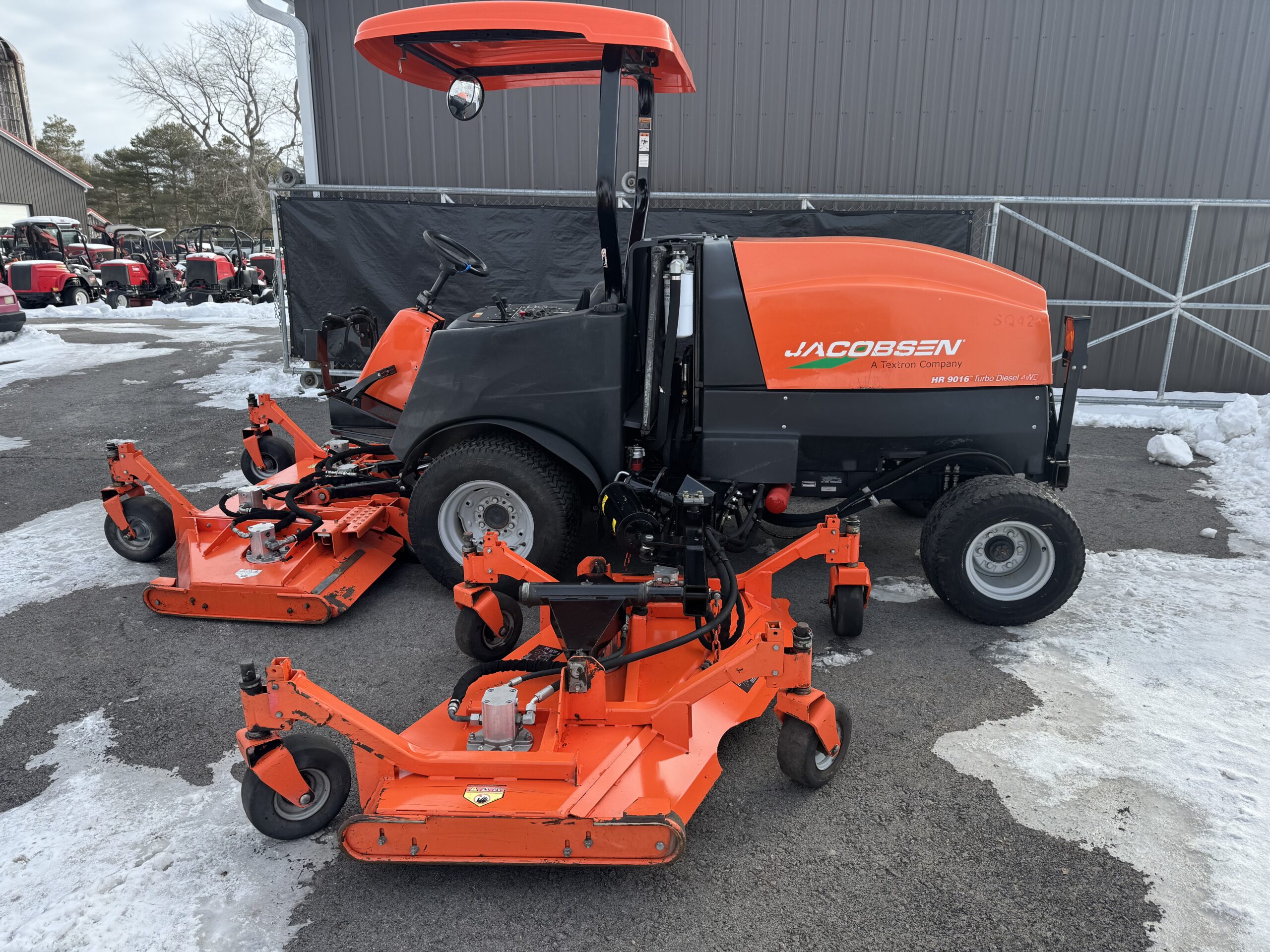 2014 HR9016 Turbo Diesel 4WD Wide Area Mower - Jacobsen - Image 8