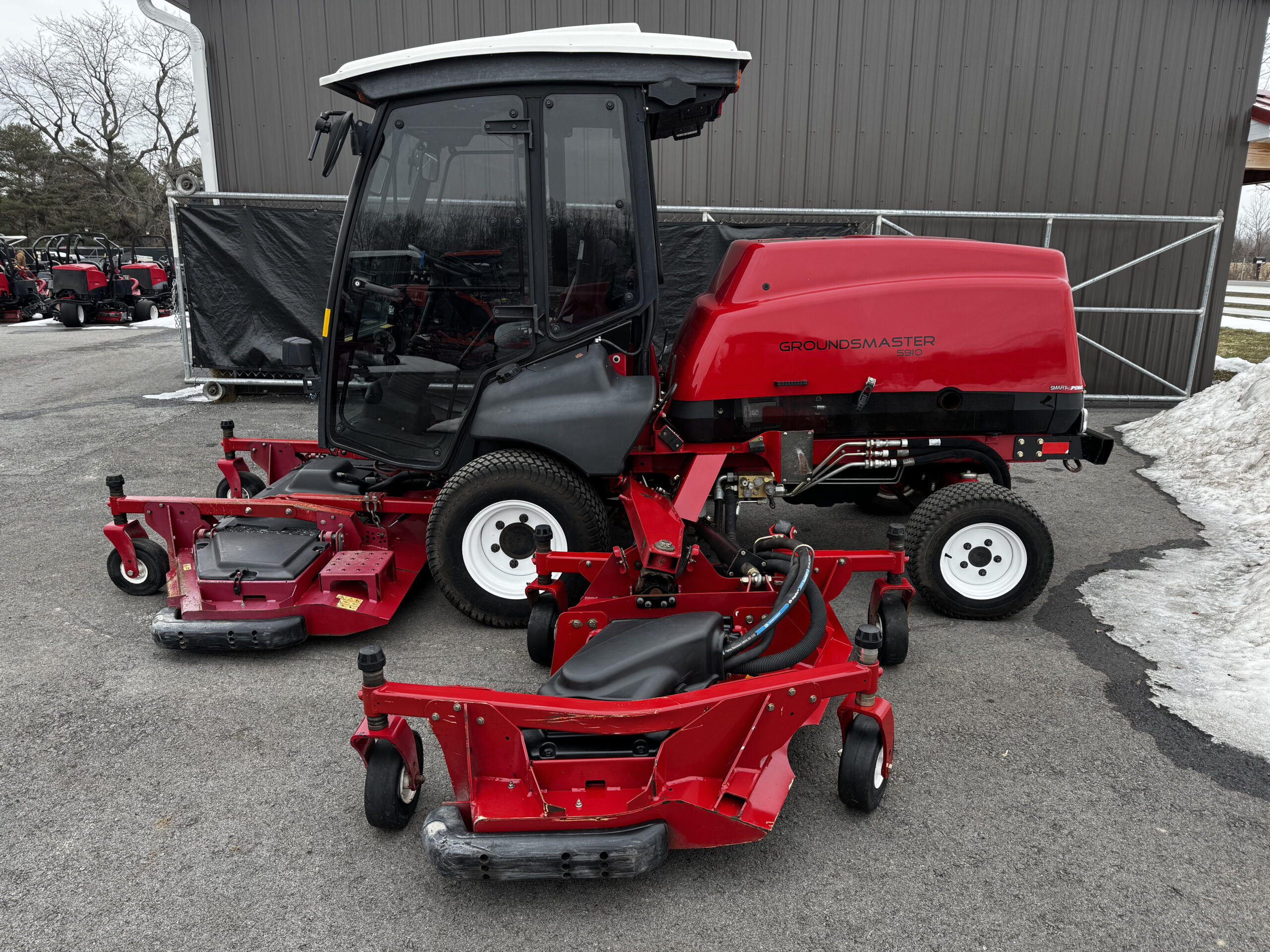 2017 Groundsmaster 5910 Diesel 4WD Climate Controlled Cab Wide Area Mower - Toro - Image 7