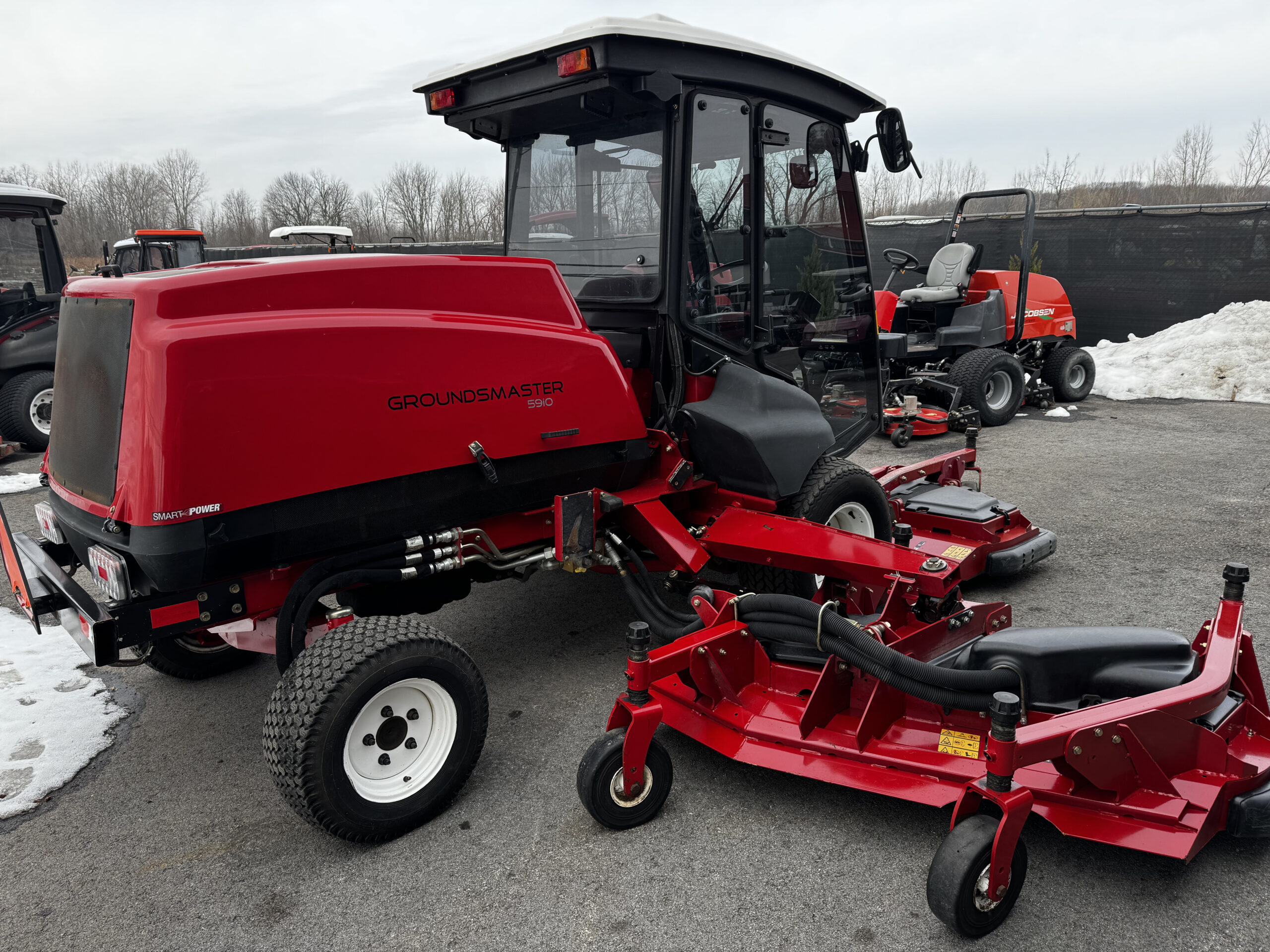 2017 Groundsmaster 5910 Diesel 4WD Climate Controlled Cab Wide Area Mower - Toro - Image 10