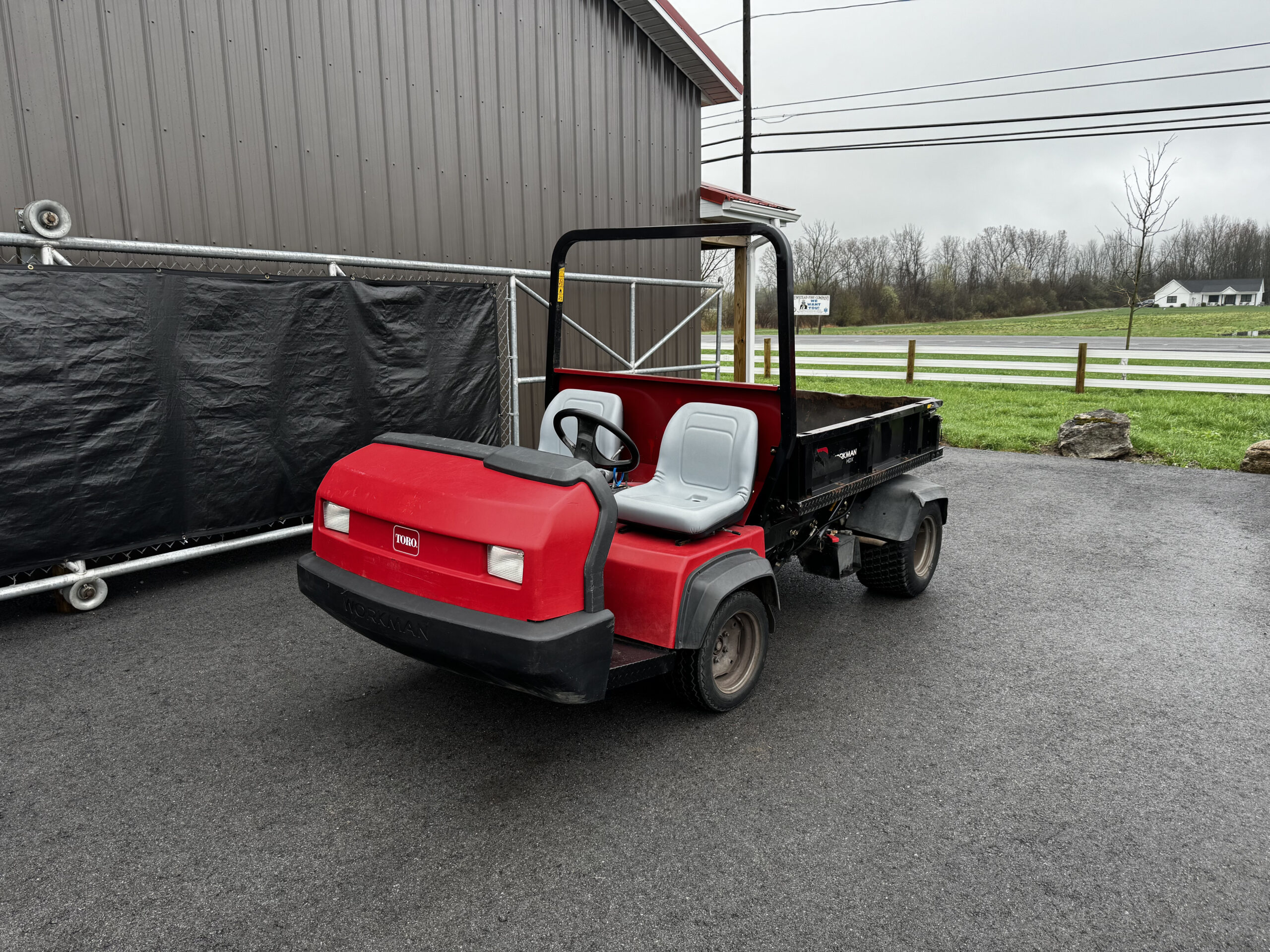 2016 Workman HDX Gas 2WD - Toro - Image 3