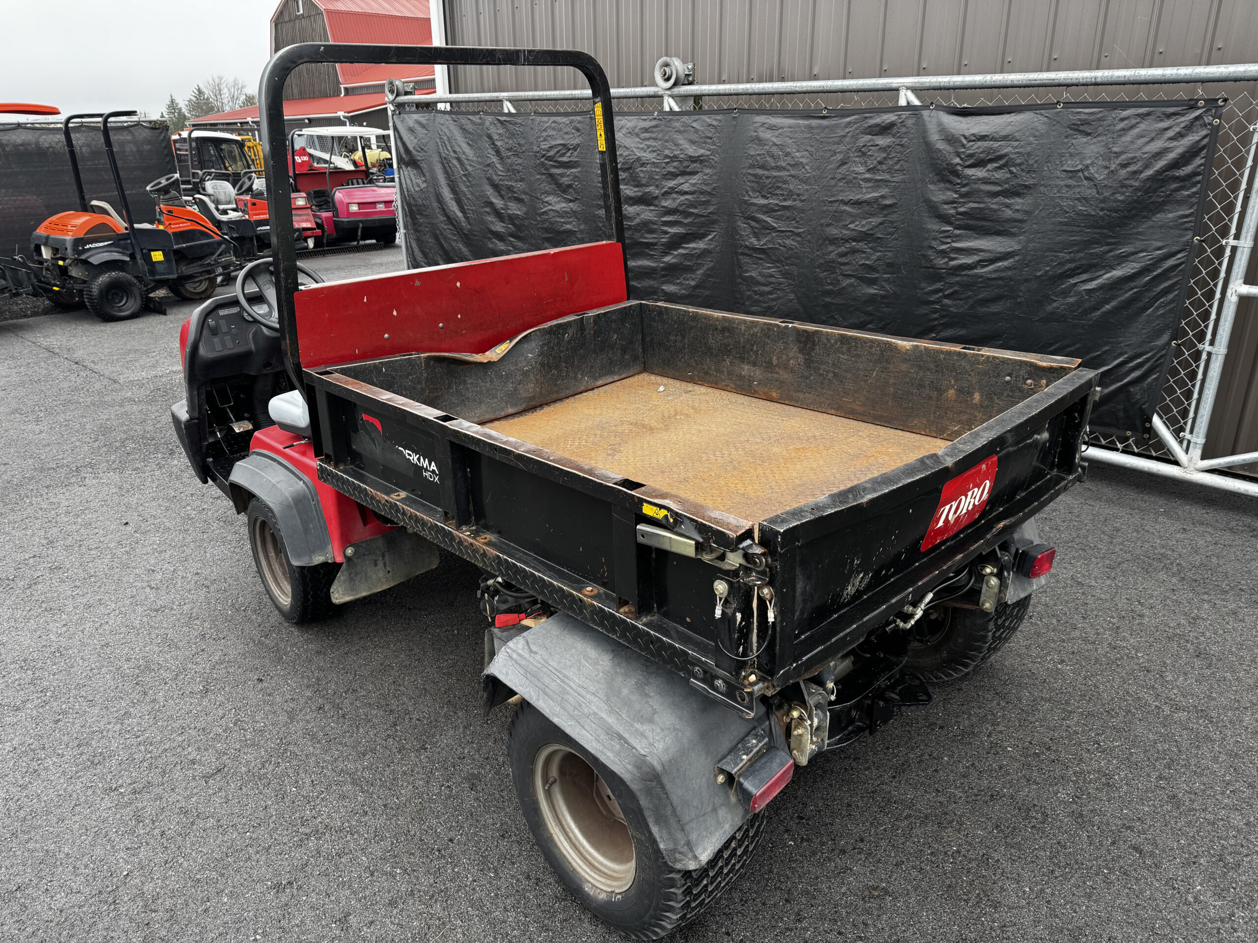 2016 Workman HDX Gas 2WD - Toro - Image 6