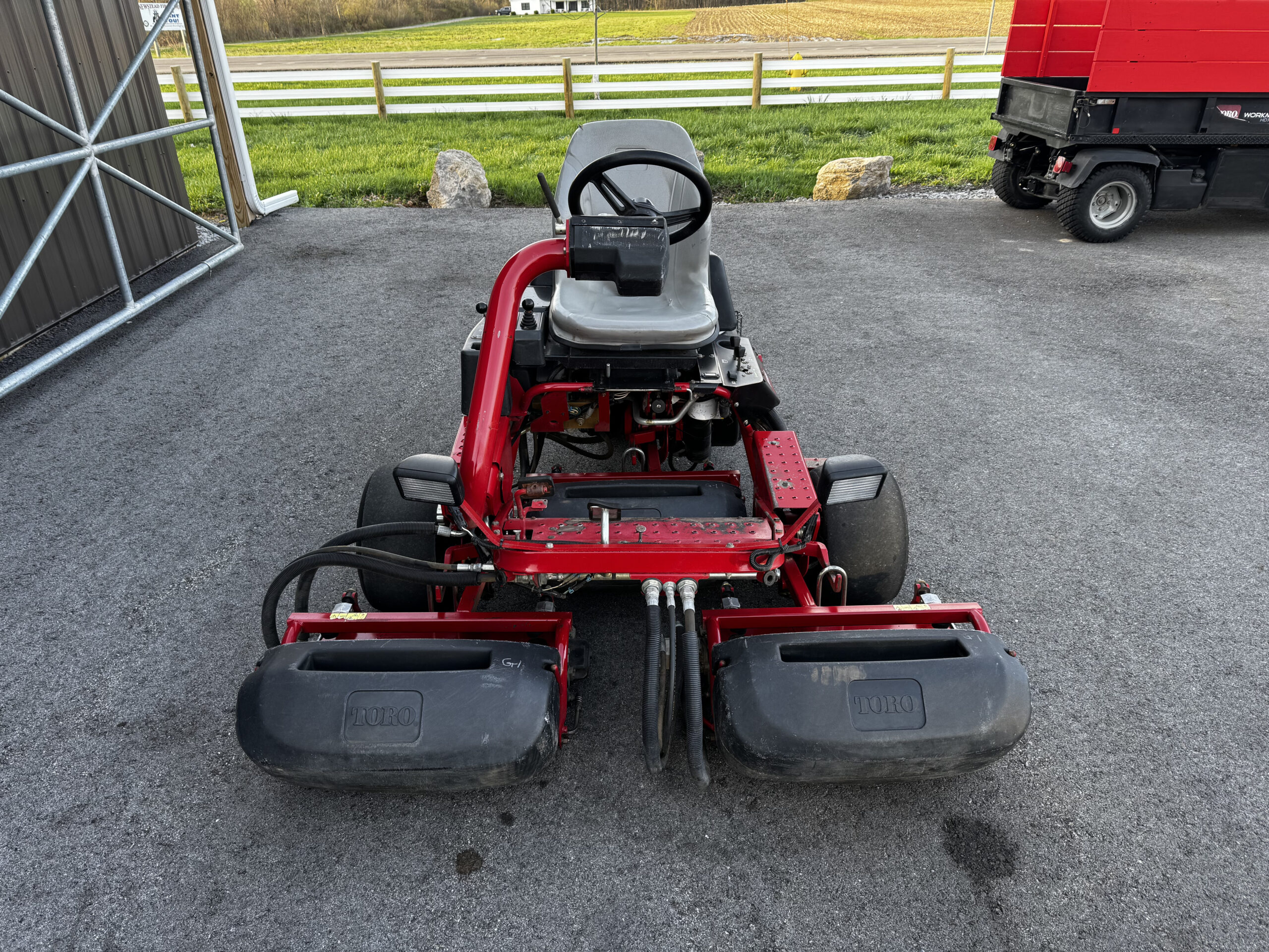 2011 Greensmaster 3150 Gas 2WD Greensmower - Toro - Image 4