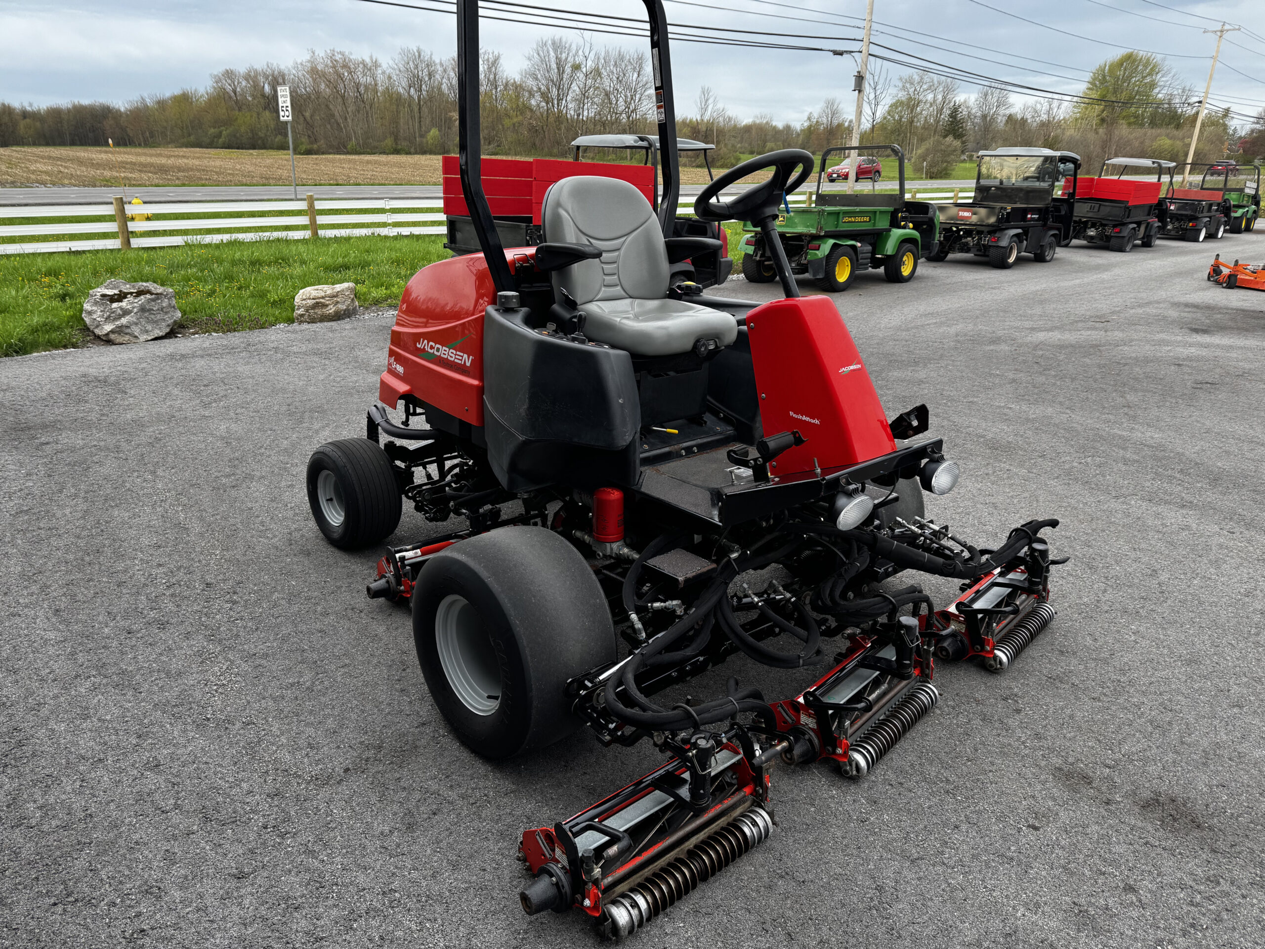 2016 LF1880 Super Light Fairway Mower Diesel 4WD Fairway Mower - Jacobsen - Image 3