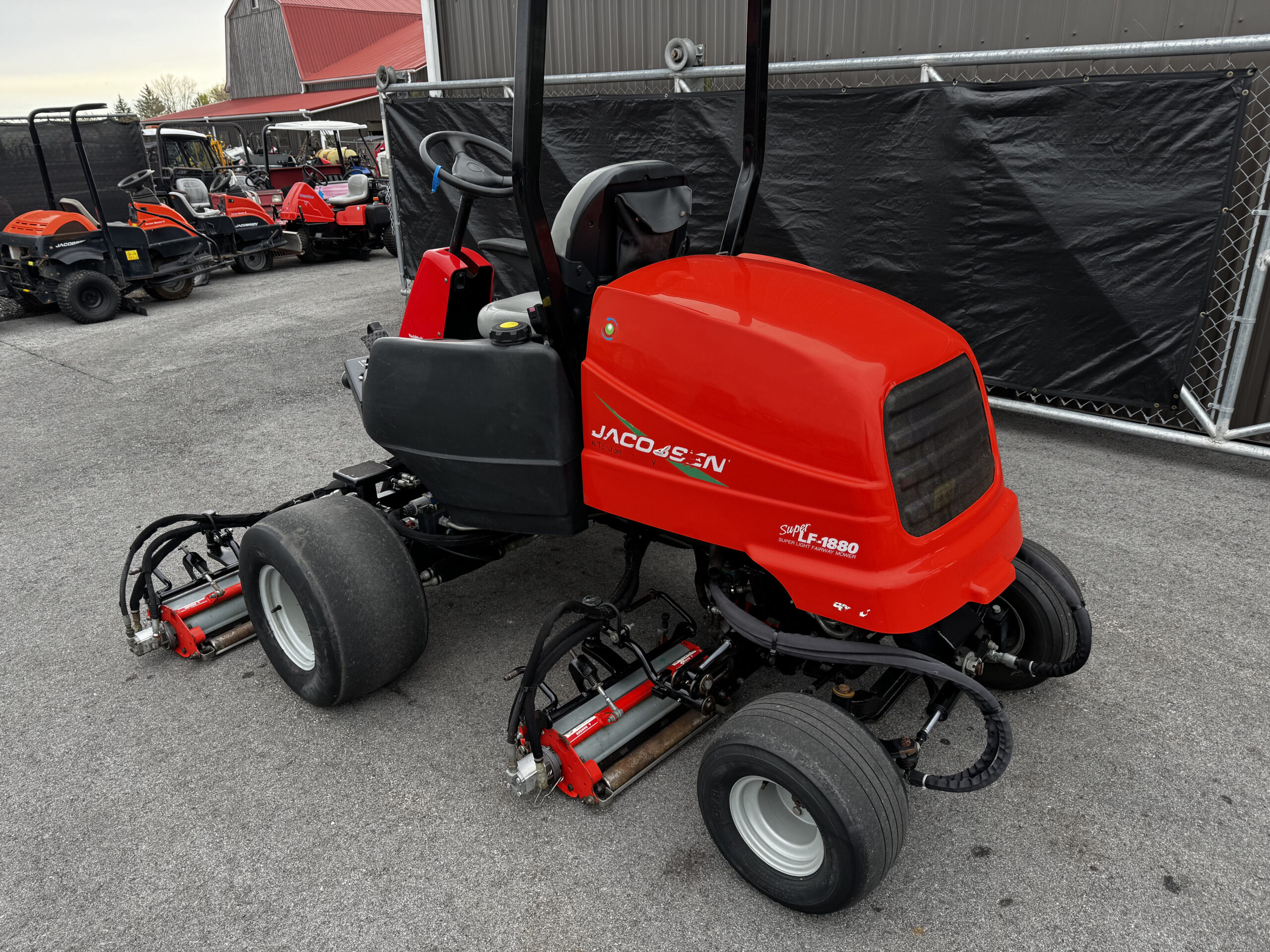 2016 LF1880 Super Light Fairway Mower Diesel 4WD Fairway Mower - Jacobsen - Image 7