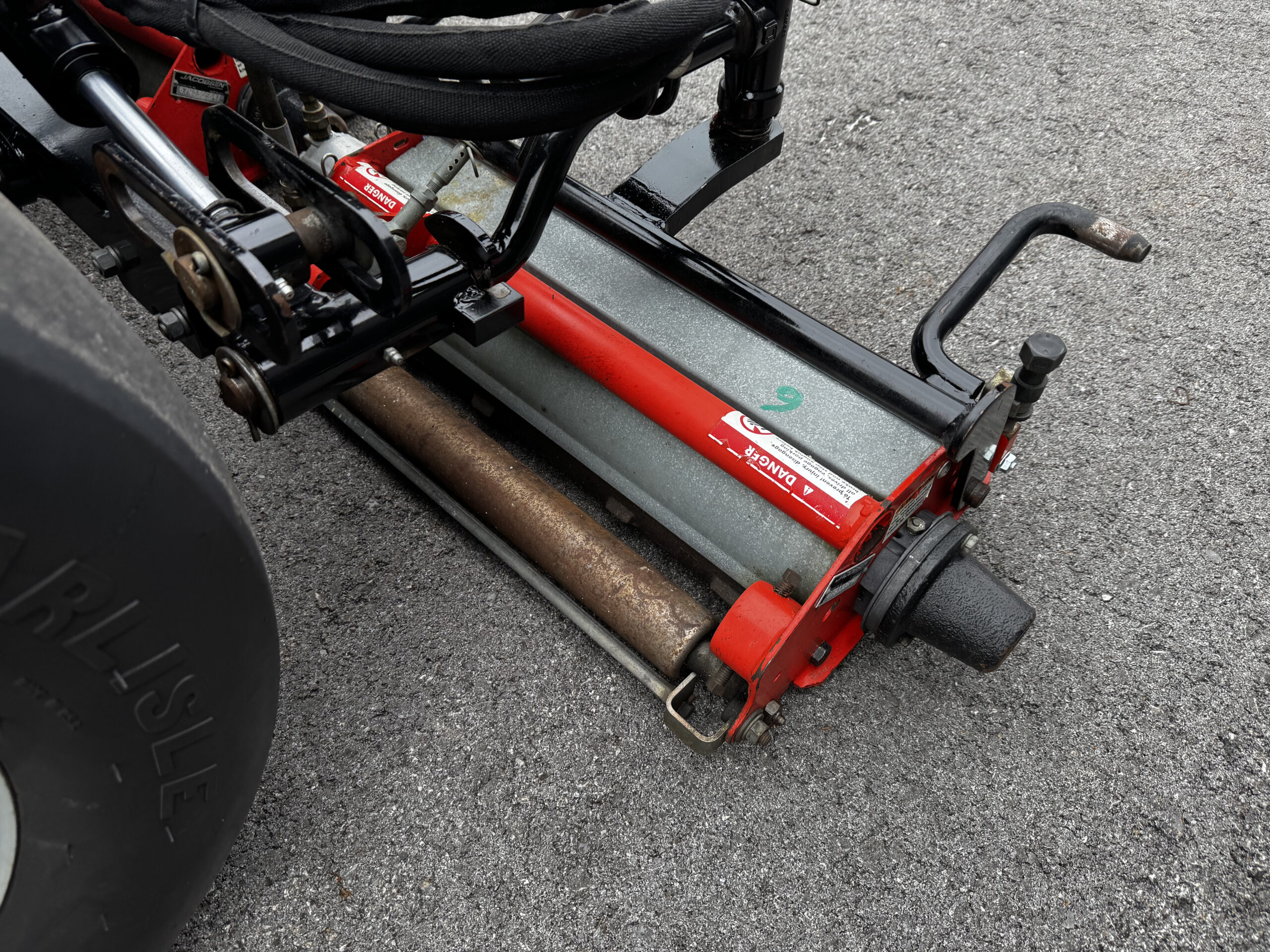 2016 LF1880 Super Light Fairway Mower Diesel 4WD Fairway Mower - Jacobsen - Image 9