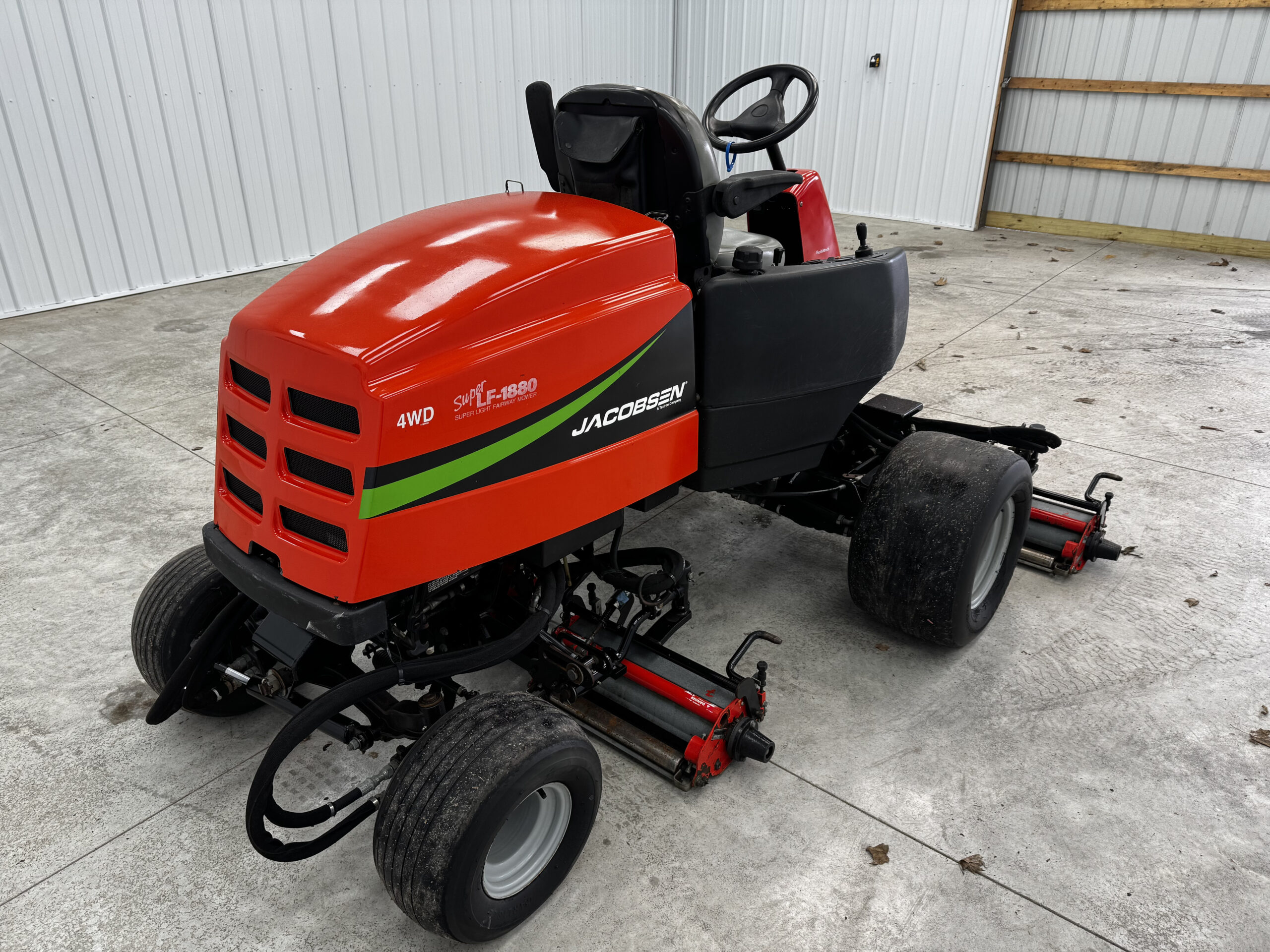 2008 LF 1880 Diesel 4WD Fairway Mower - Jacobsen - Image 4