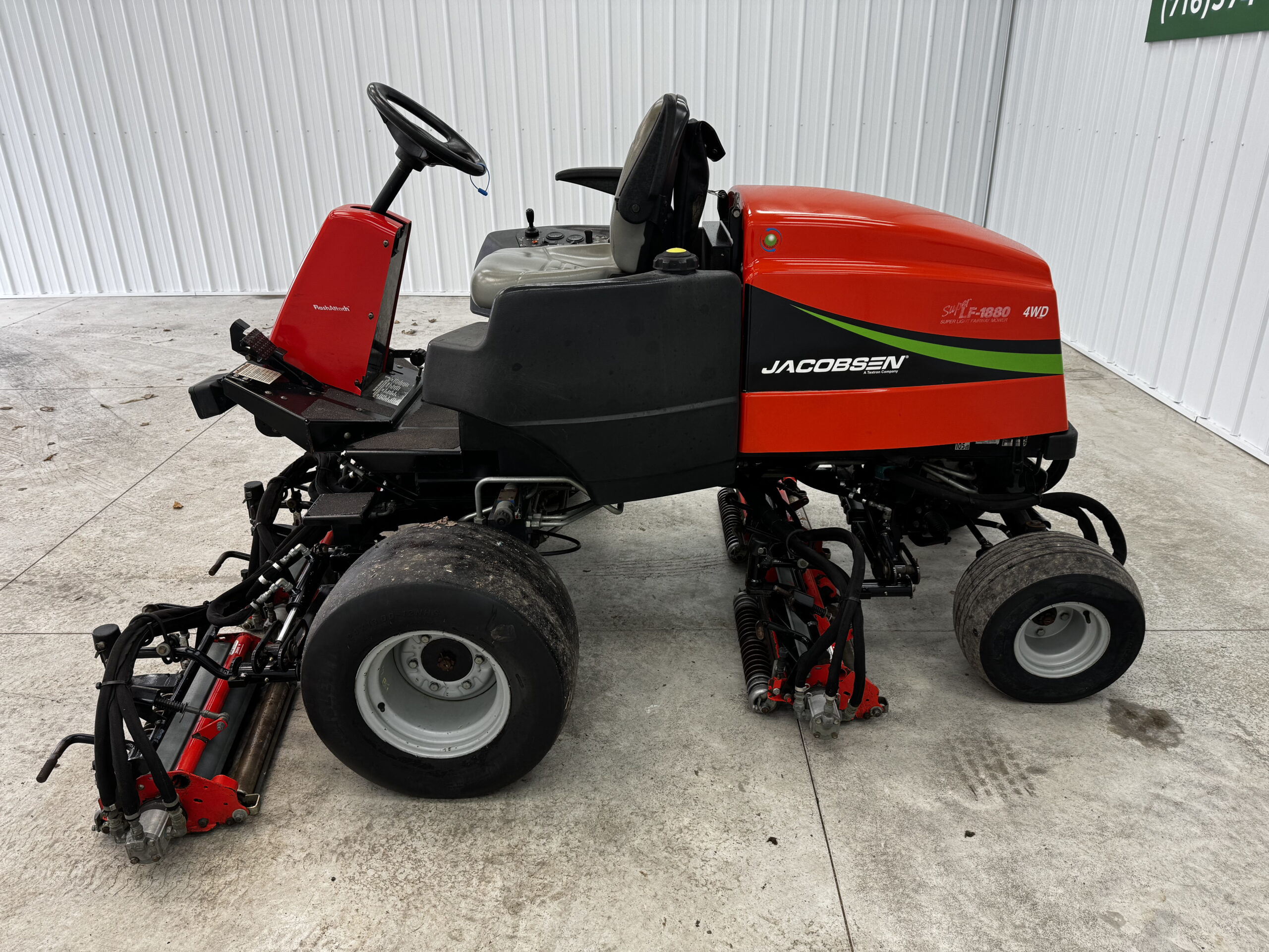 2008 LF 1880 Diesel 4WD Fairway Mower - Jacobsen - Image 5