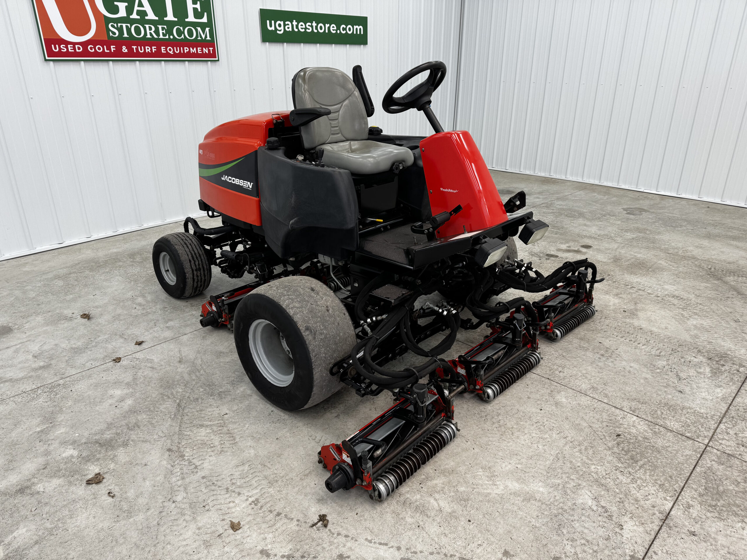 2008 LF 1880 Diesel 4WD Fairway Mower - Jacobsen - Image 2