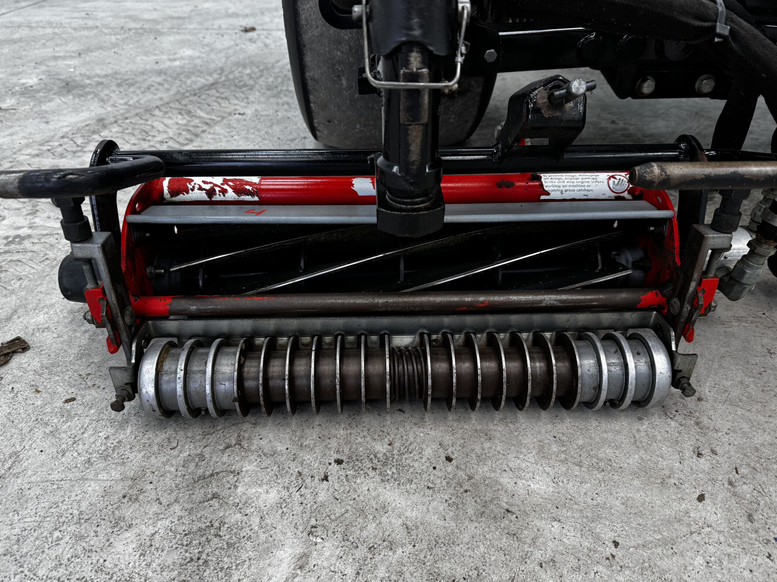 2008 LF 1880 Diesel 4WD Fairway Mower - Jacobsen - Image 4