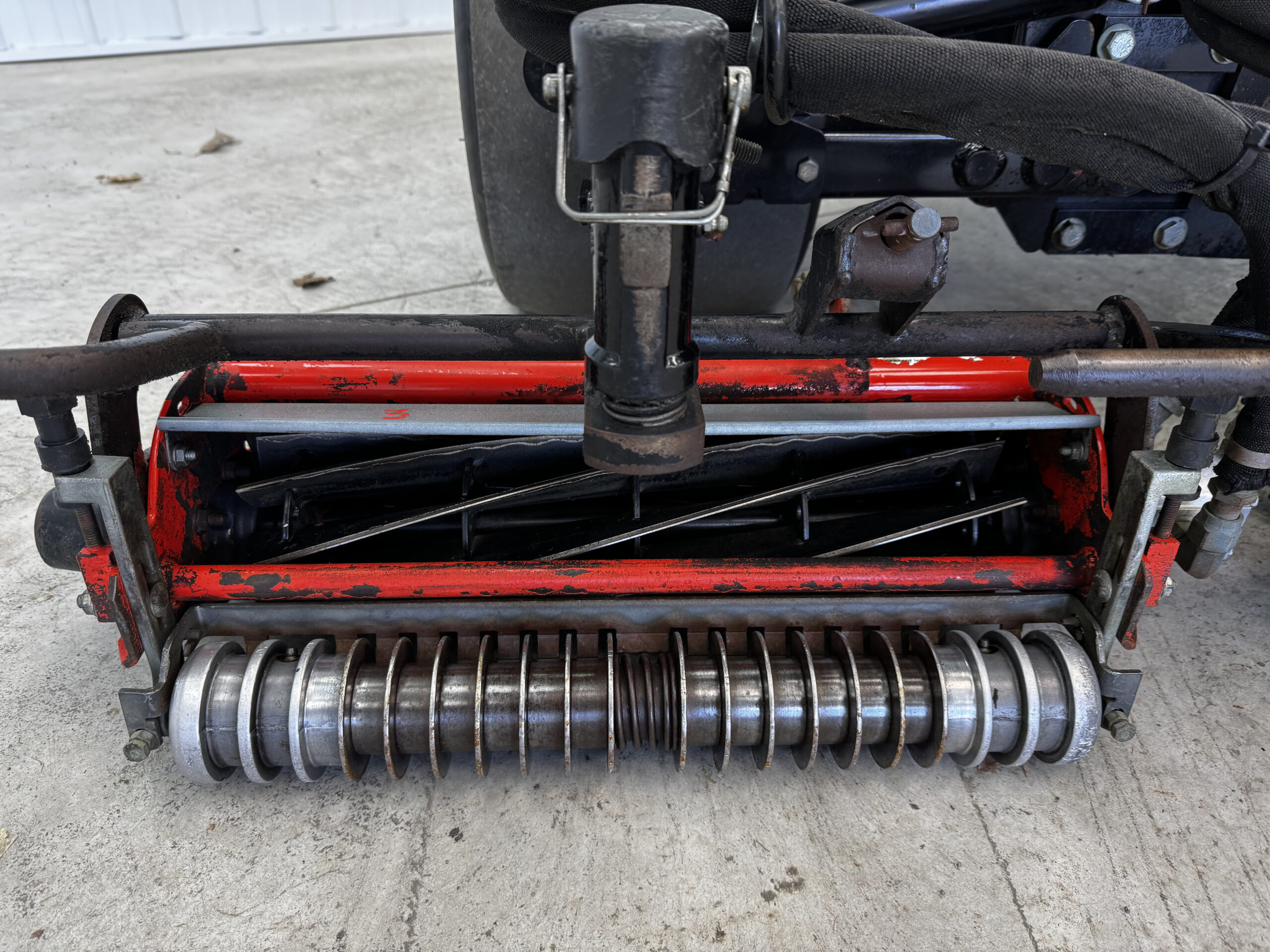 2008 LF 1880 Diesel 4WD Fairway Mower - Jacobsen - Image 2