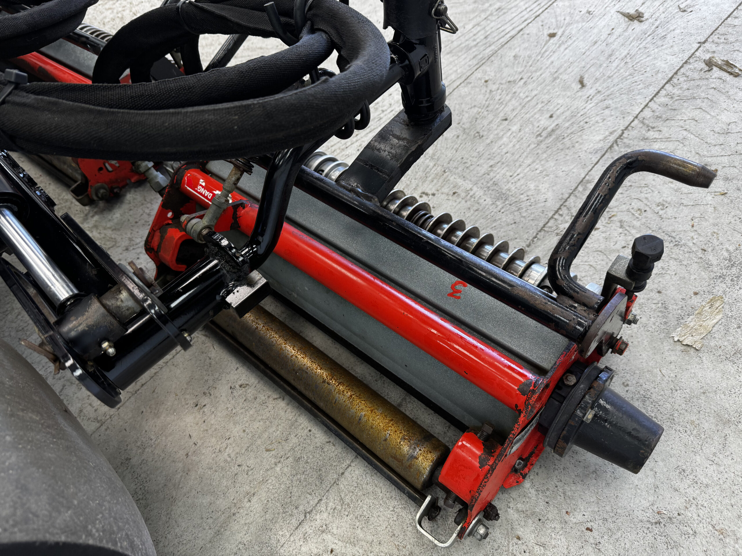 2008 LF 1880 Diesel 4WD Fairway Mower - Jacobsen - Image 4