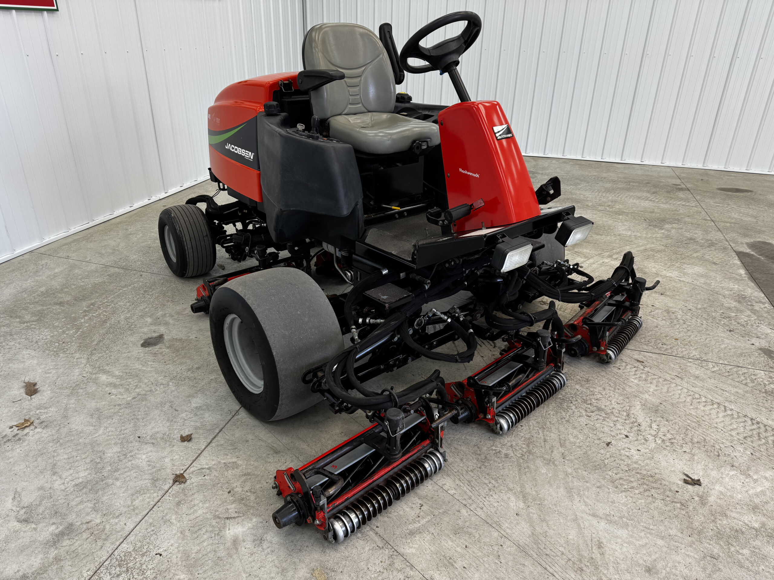 2008 LF 1880 Diesel 4WD Fairway Mower - Jacobsen - Image 5