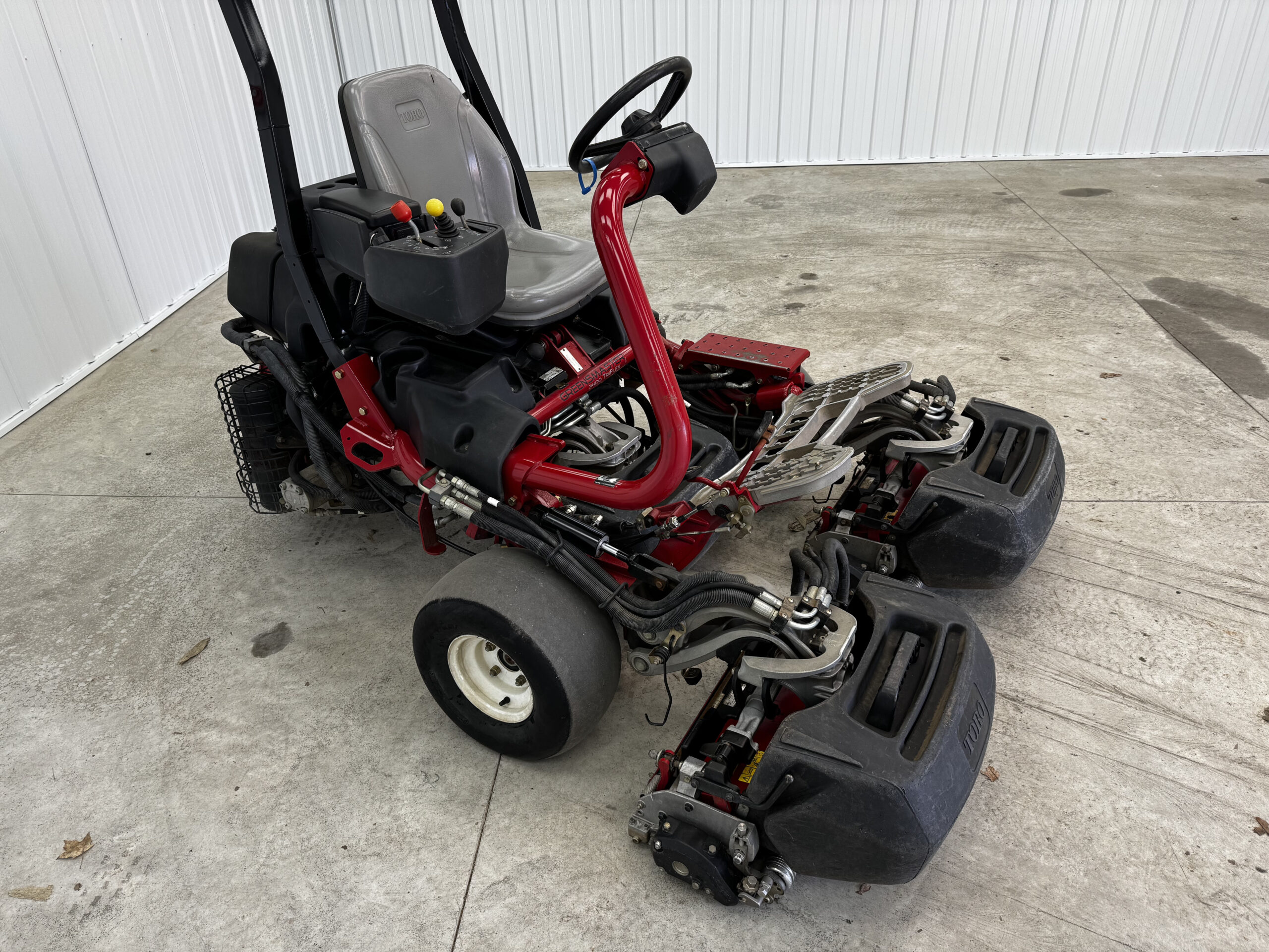 2013 Greensmaster Triflex 3400 Diesel Greens Mower - Toro - Image 4