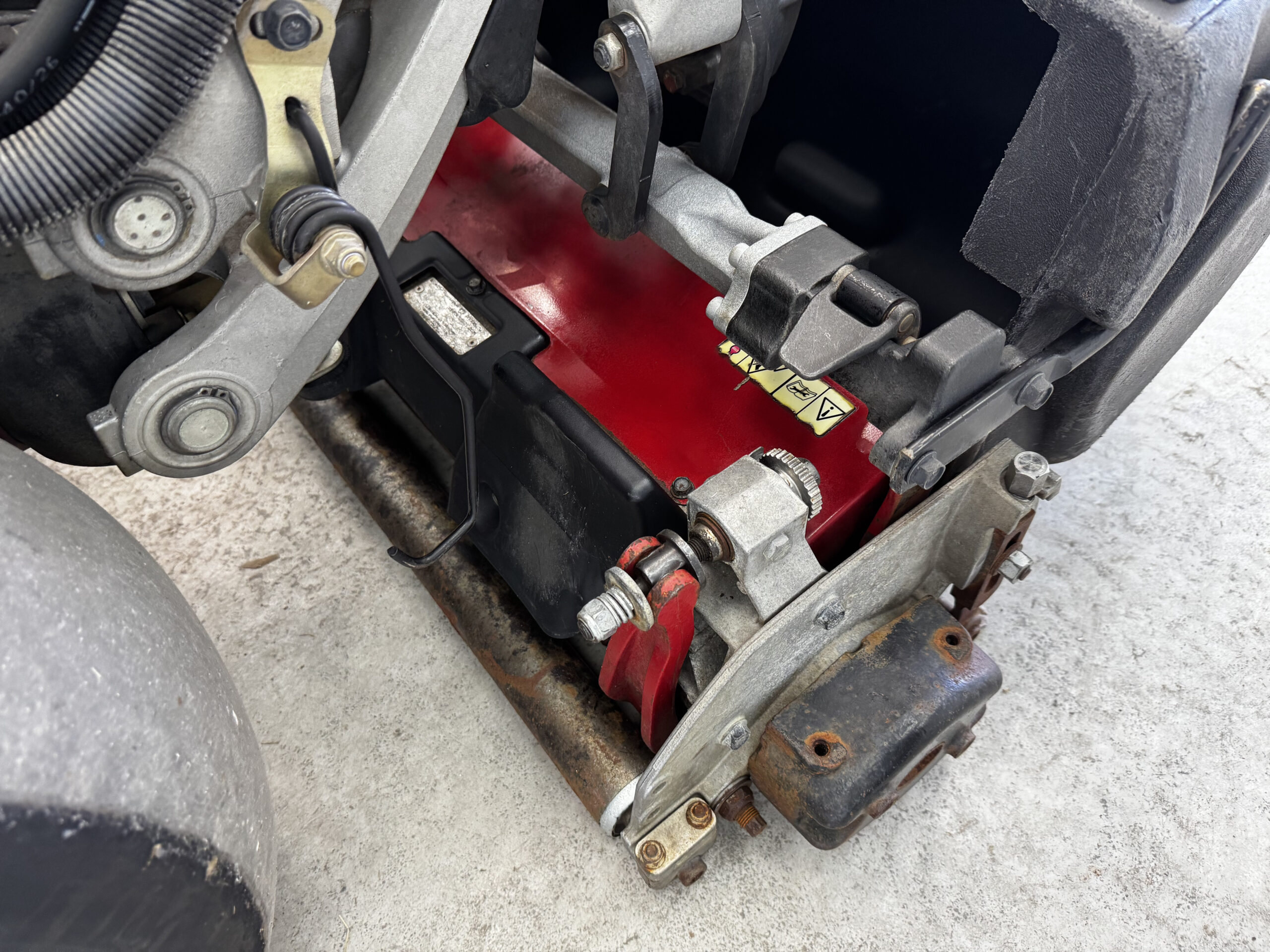 2013 Greensmaster Triflex 3400 Diesel Greens Mower - Toro - Image 3