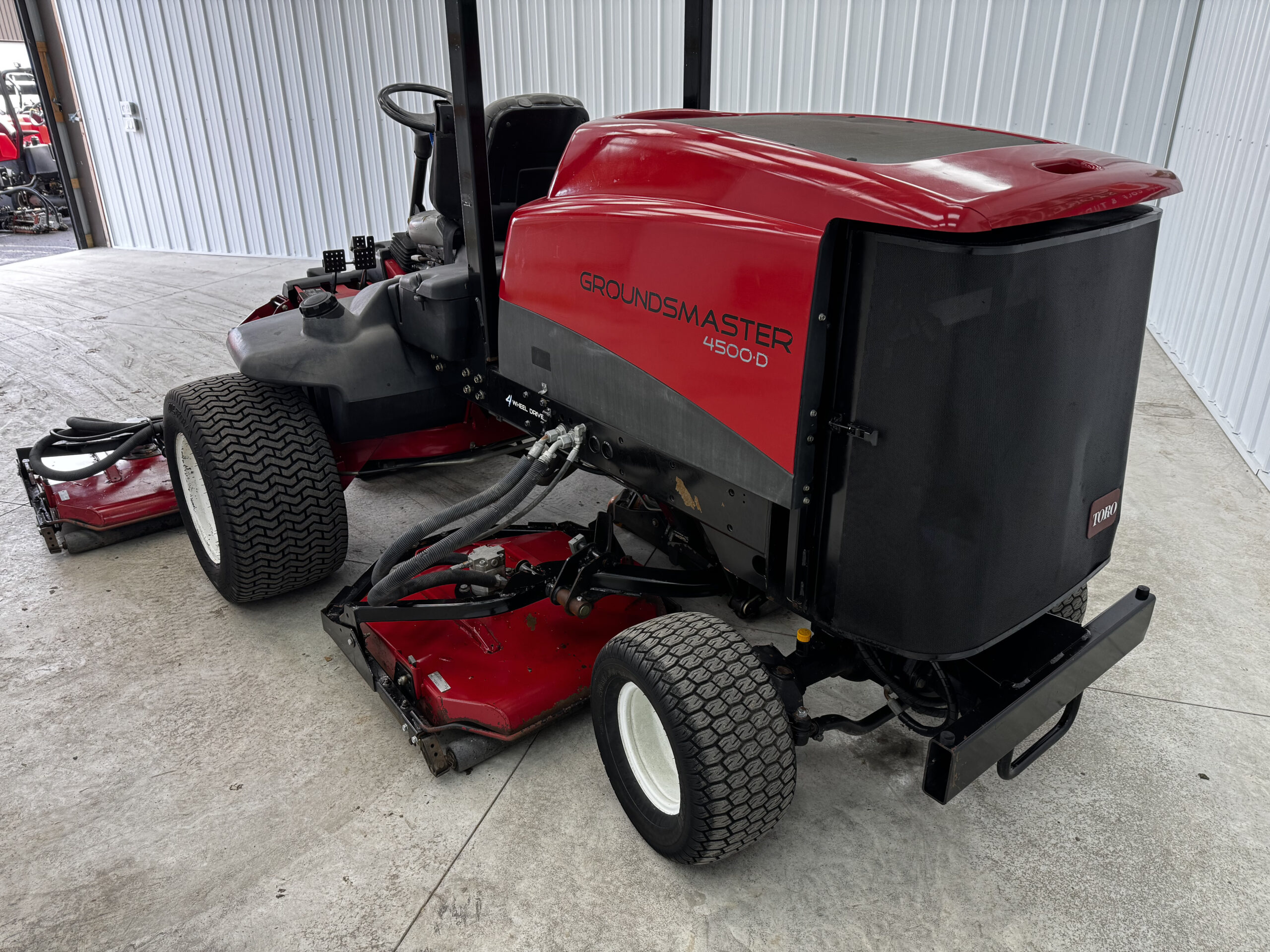 2009 Groundsmaster 4500 Diesel 4WD Contouring Mower - Toro - Image 3