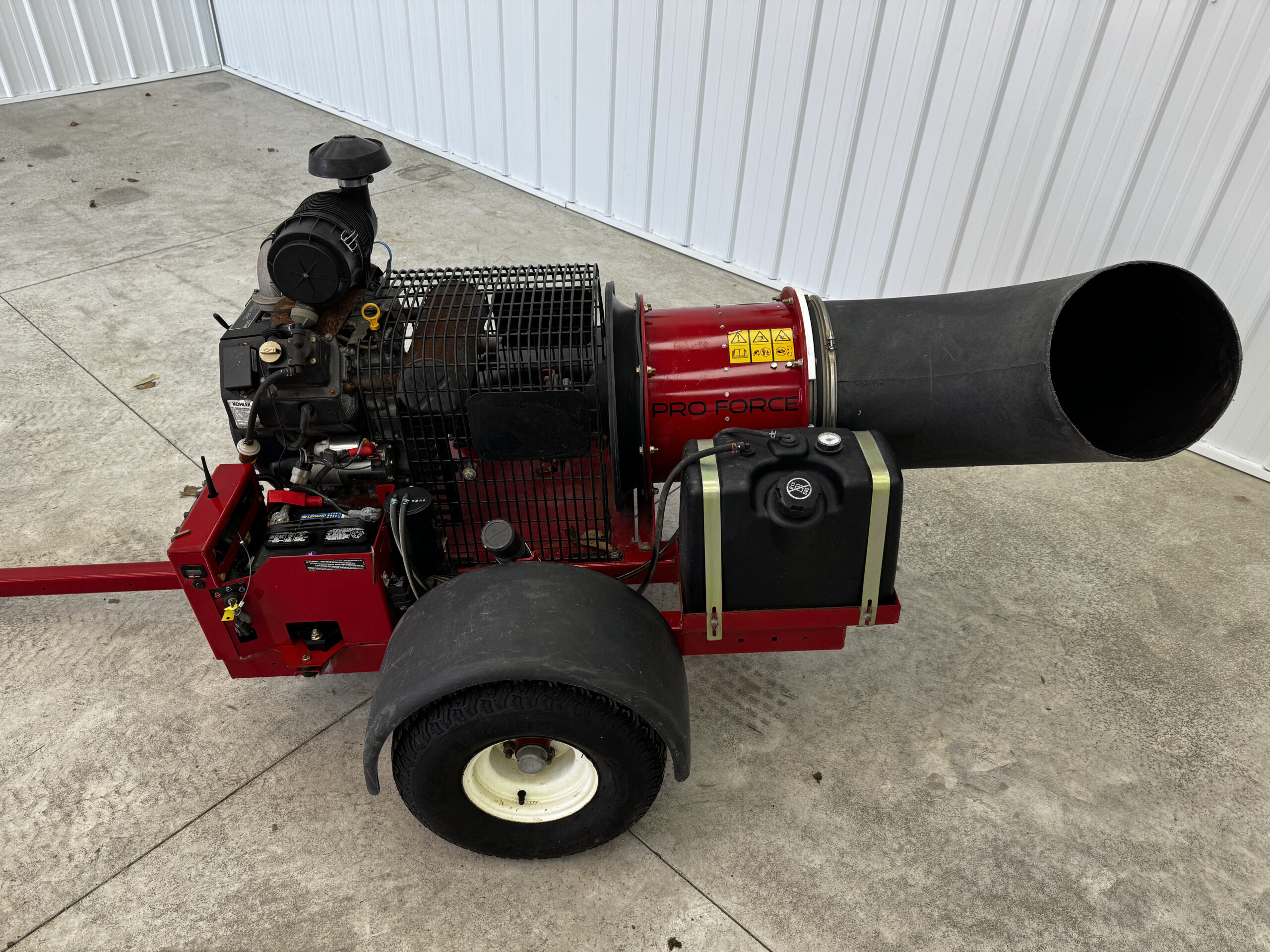 Pro Force Pull Behind Blower - Toro - Image 4