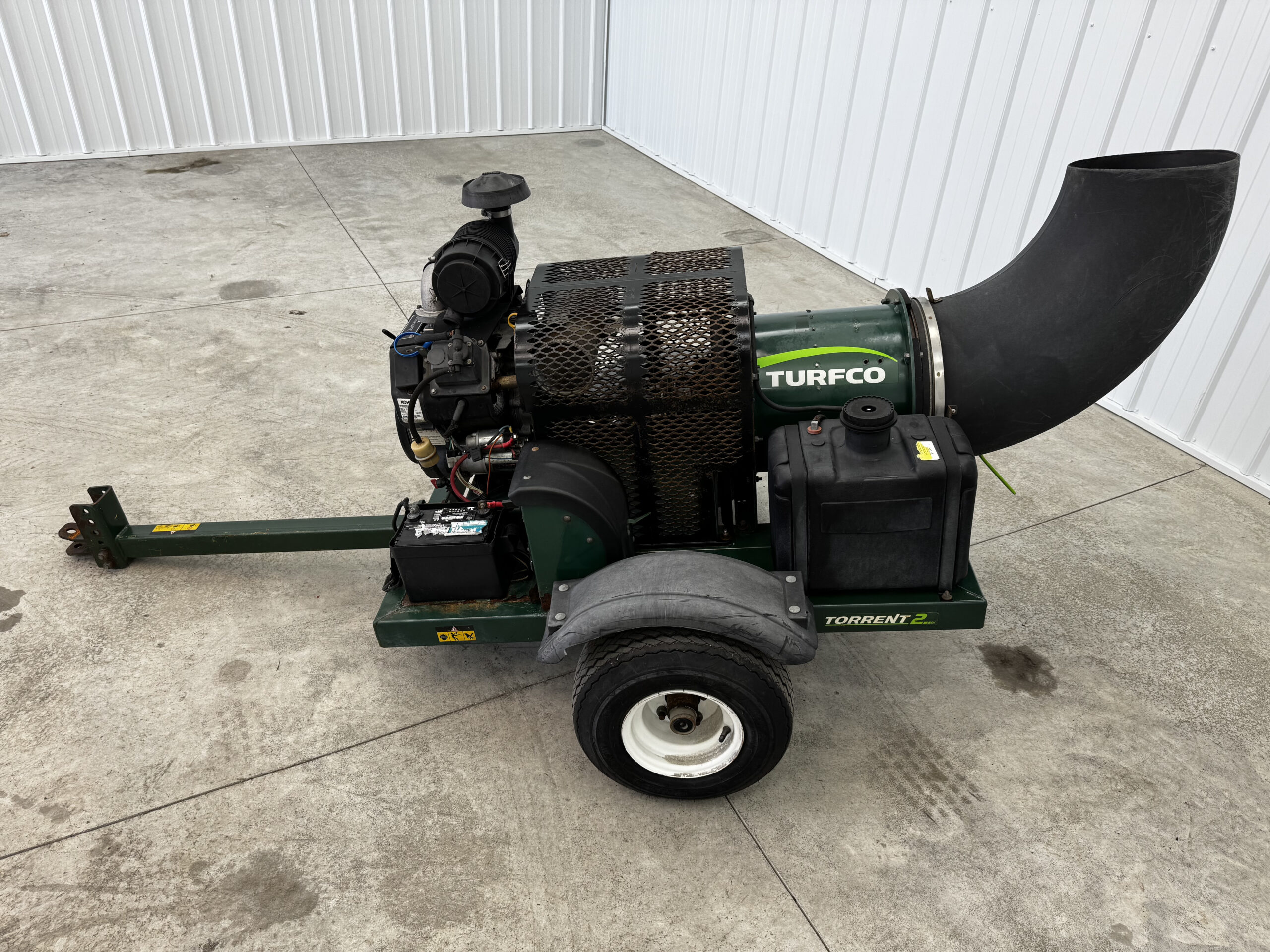 Torrent 2 Pull Behind Debris Blower - turfco - Image 3